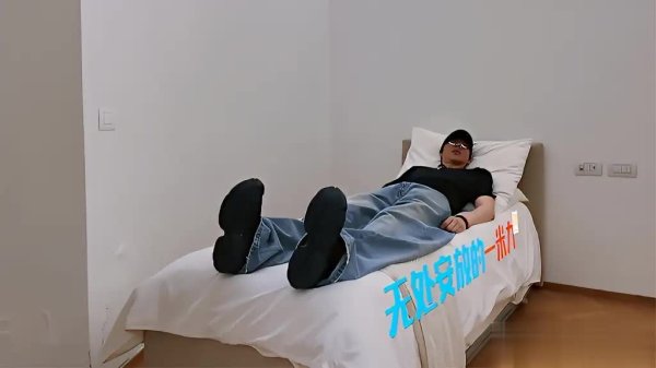 凤凰策略 地球超新鲜刘宇宁秒答被疑作弊，怕下水却越怕越有戏